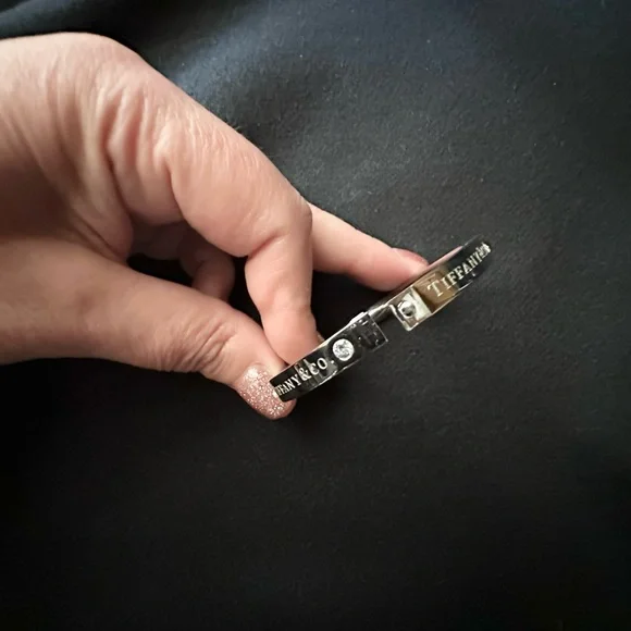 Fashion Silver Hinge Bracelet - Picture 3 of 10